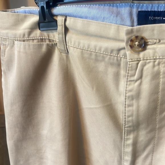 Tommy Hilfiger Khaki Pants 35w - Picture 3 of 5